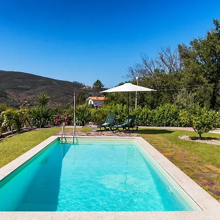 Villa Stunning 3-bed-2-bath Over Douro River;porto - Wifi-sleep 6-10