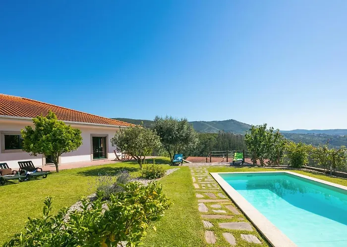 Stunning 3-bed-2-bath Over Douro River;porto - Wifi-sleep 6-10 Villa Aveiro