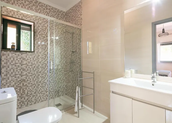 Villa Stunning 3-bed-2-bath Over Douro River;porto - Wifi-sleep 6-10 Aveiro